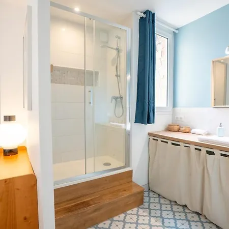 Purple T2 Centre Avec Clim Apartamento